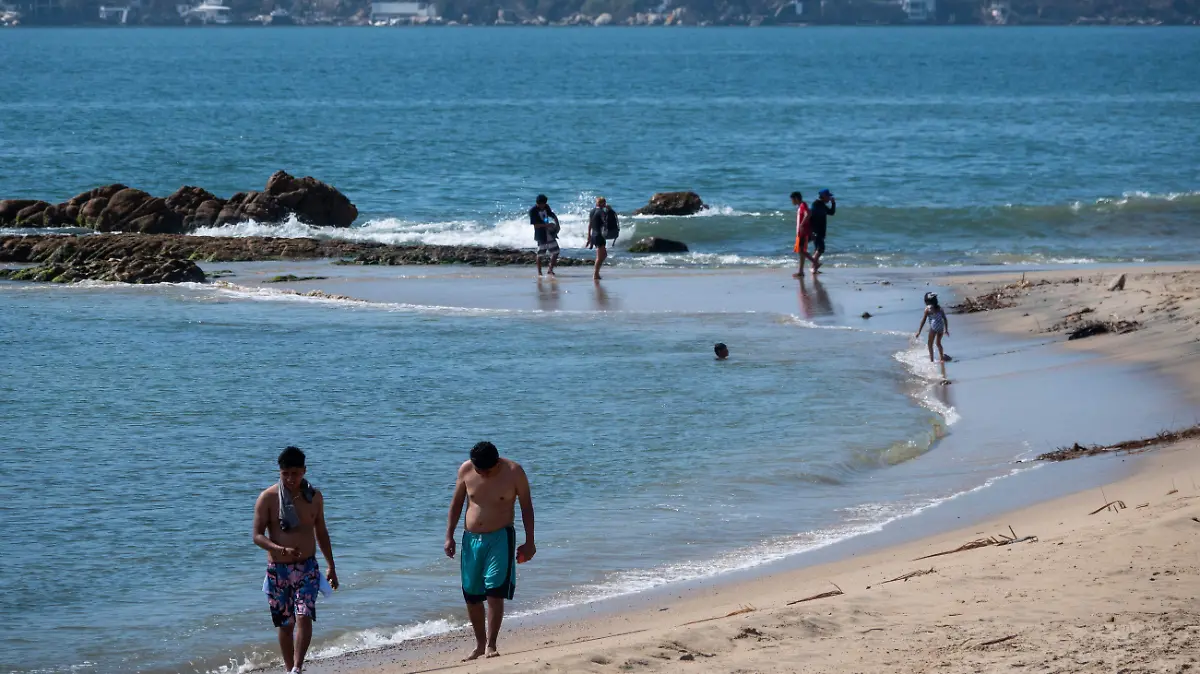 955447_Actividad Playas Acapulco-3_impreso